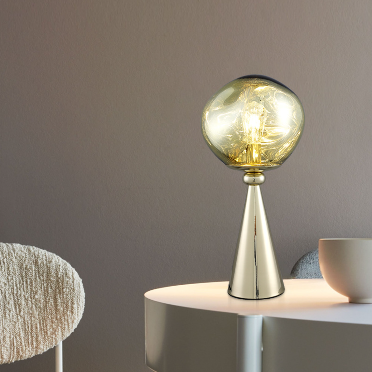 FJFJGO TABLE LAMP Modern Gold Table Lamp Tall Globe Desk Lamp Contemporary Mirrored Lampshade Round Ball Nightstand Lamp